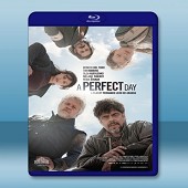 美好的一天 /極渴救援/ A Perfect Day /Un día perfecto (2015) -（藍光影片25G）