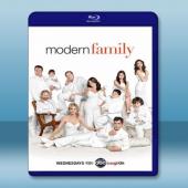  摩登家庭 Modern Family 第2季 【3碟】 藍光25G